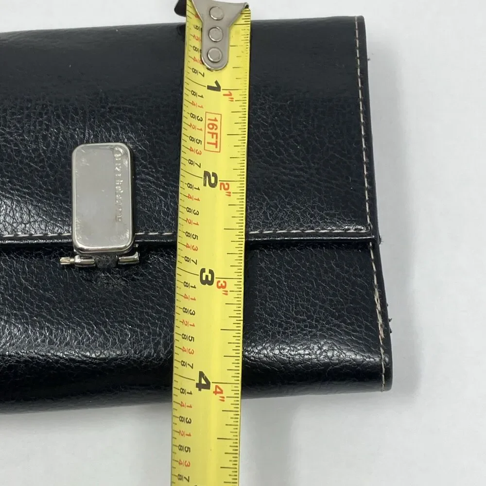 Liz Claiborne Wallet Womens Black Leather Tri-Fold Credit Cards ID slots Pocket